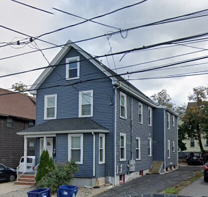 property at 35 Pratt St