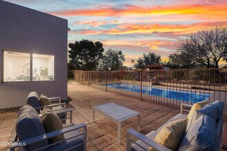 7074 E Aster Dr in Scottsdale, AZ - Building Photo - Building Photo