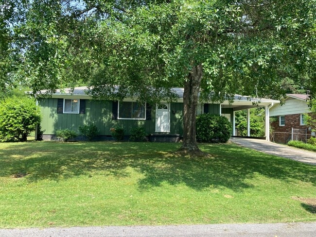 property at 611 Nixon Ave SW
