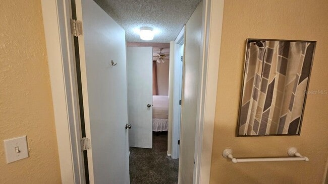 1972 Lake Atriums Cir in Orlando, FL - Building Photo - Building Photo