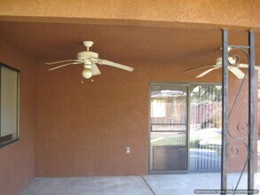 1826 E Shea Dr in Fresno, CA - Building Photo - Building Photo