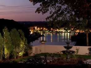 Thermos On The Thames Condos in Norwich, CT - Building Photo - Building Photo