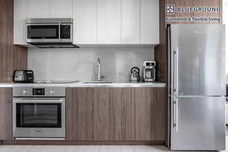399 Congress St in Boston, MA - Building Photo - Building Photo