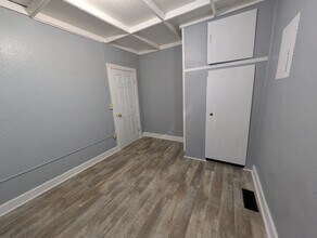 1710 Jefferson St in Anderson, IN - Building Photo - Building Photo