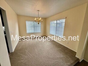 10652 Ridgefield Terrace in Moreno Valley, CA - Building Photo - Building Photo