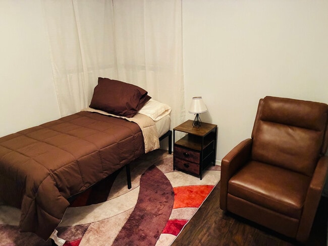 property at 6107 Rockbridge Rd SW