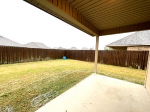 524 Cautillion Dr in Youngsville, LA - Building Photo - Building Photo
