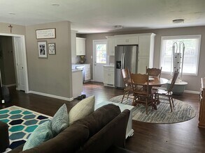 3917 Pleasant Ridge Rd in Knoxville, TN - Building Photo - Building Photo