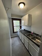 742 E Stockbridge Ave in Kalamazoo, MI - Building Photo - Building Photo