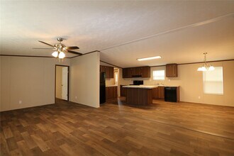 16501 E Emerson Cir in Conroe, TX - Building Photo - Building Photo