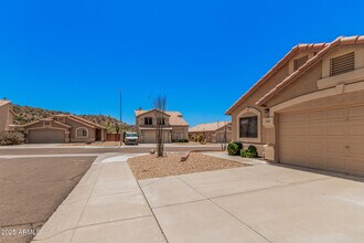 1704 E Pontiac Dr in Phoenix, AZ - Building Photo - Building Photo