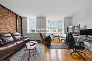 104 Appleton St in Boston, MA - Building Photo