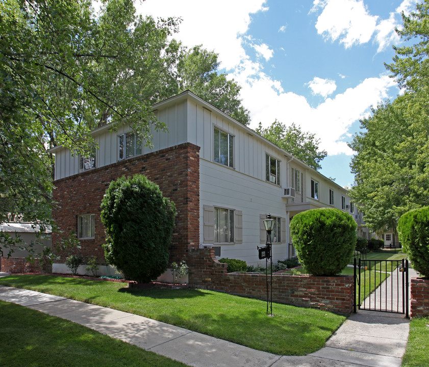 First Greenbrae Cooperative Apartments in Sparks, NV - Building Photo