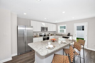 Central Park in Madison, AL - Building Photo