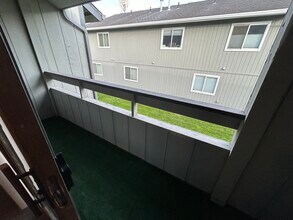 839 Merlin Loop, Unit 839 Merlin Loop in Anchorage, AK - Building Photo - Building Photo