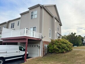 2195 Deyerle Ave in Harrisonburg, VA - Building Photo - Building Photo