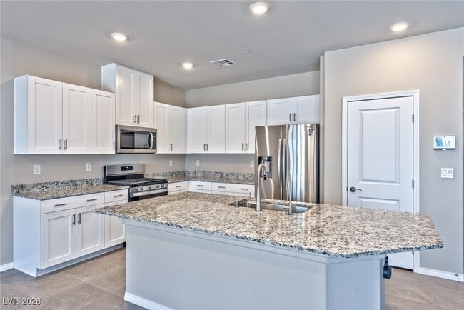 12756 Battista Ln in Henderson, NV - Building Photo - Building Photo