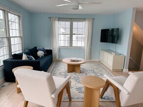65 What Cheer Rd in Narragansett, RI - Building Photo - Building Photo