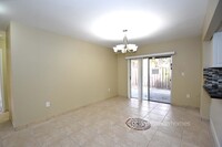 565 W 79th Pl in Hialeah, FL - Building Photo - Building Photo