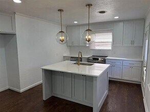 1123 W Brooks St in Norman, OK - Building Photo - Building Photo