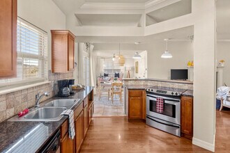 4181 N Rolling Meadows Dr in Fayetteville, AR - Building Photo - Building Photo