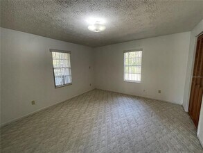 21707 SE 67th Pl in Hawthorne, FL - Building Photo - Building Photo