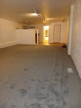 2210 Murray Hill Rd, Unit B LOFT 5 rooms down in Cleveland, OH - Building Photo - Building Photo
