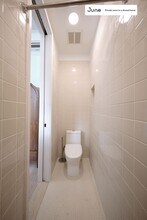Private bedroom in 4 bed/4 bath Home in Brooklyn, NY - Building Photo - Building Photo