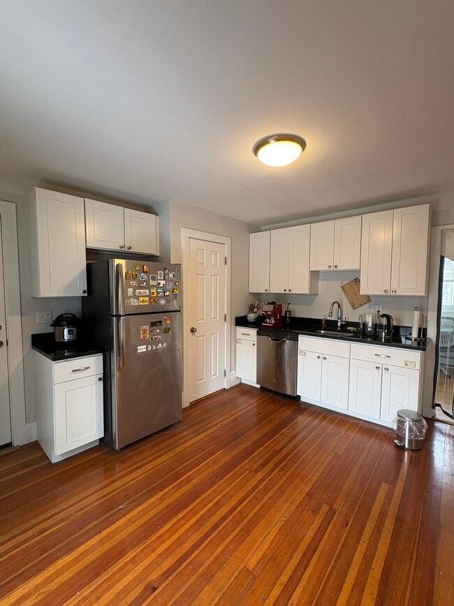 755 Somerville Ave, Unit 755 Somerville Ave 2
