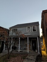 142 Zara St