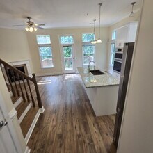 4898 Pinnacle Dr in Stone Mountain, GA - Building Photo - Building Photo
