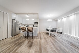 Huntington Green Apartments in University Heights, OH - Building Photo