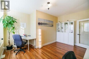 10686 Kimola Way in Maple Ridge, BC - Building Photo