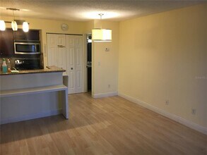 5152 Conroy Rd in Orlando, FL - Building Photo - Building Photo