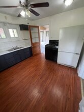 485 Hillside Ave, Unit APT C in Monroeville, PA - Building Photo - Building Photo