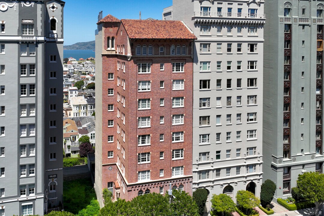 1960 Vallejo St in San Francisco, CA - Building Photo