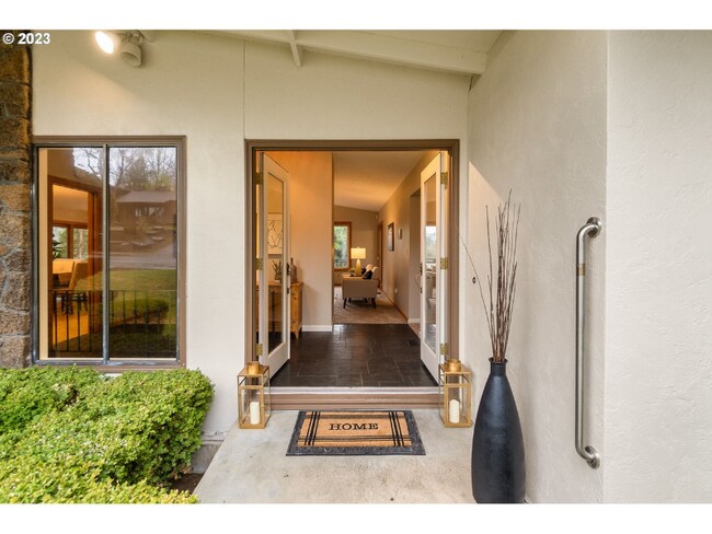 16932 Greentree Ave in Lake Oswego, OR - Building Photo - Building Photo