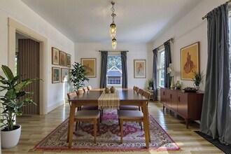 4904 NE 16th Ave in Portland, OR - Building Photo - Building Photo