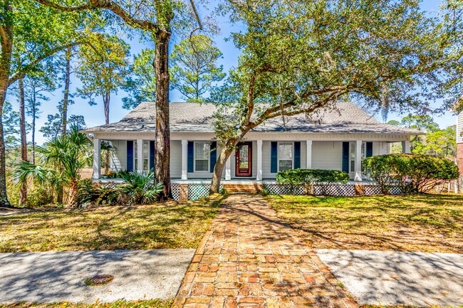 1062 Conley Cir