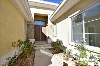 505 Proud Eagle Ln in Las Vegas, NV - Building Photo - Building Photo