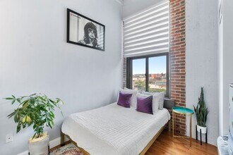 320 W 2nd St in Boston, MA - Building Photo - Building Photo