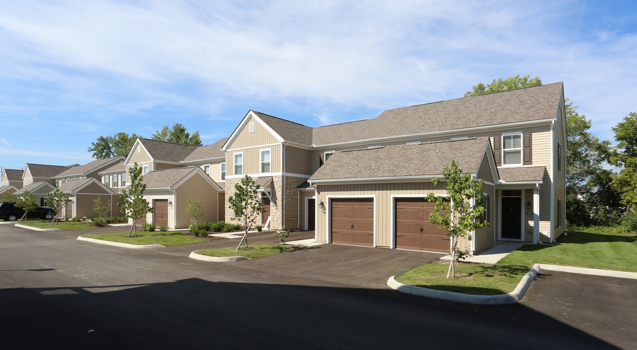 Grove City Summit in Grove City, OH - Foto de edificio