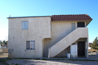 University Gardens in Las Vegas, NV - Building Photo - Building Photo