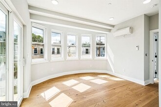 2356 Gerritt St, Unit 3 in Philadelphia, PA - Foto de edificio - Building Photo