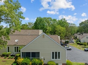 325 Eastwood Dr in Salisbury, NC - Building Photo - Building Photo