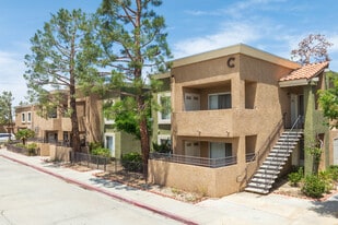 Casa Del Sol Apartment Homes in Victorville, CA - Building Photo