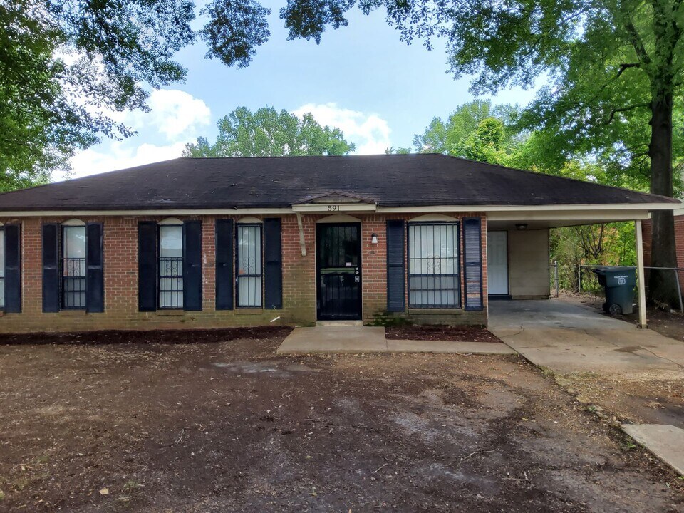 591 Brockwood Ave in Memphis, TN - Building Photo