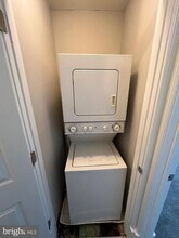 30 E 25th St-Unit -2R in Baltimore, MD - Building Photo - Building Photo