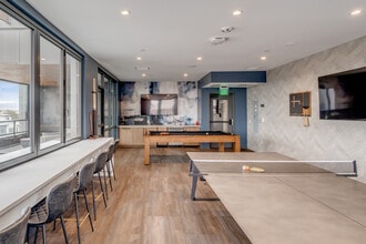 Westminster Row in Westminster, CO - Foto de edificio - Interior Photo