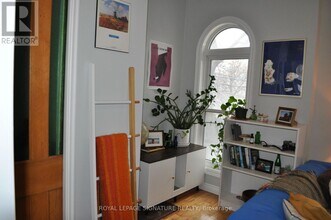 133 Brock Ave in Toronto, ON - Building Photo - Building Photo